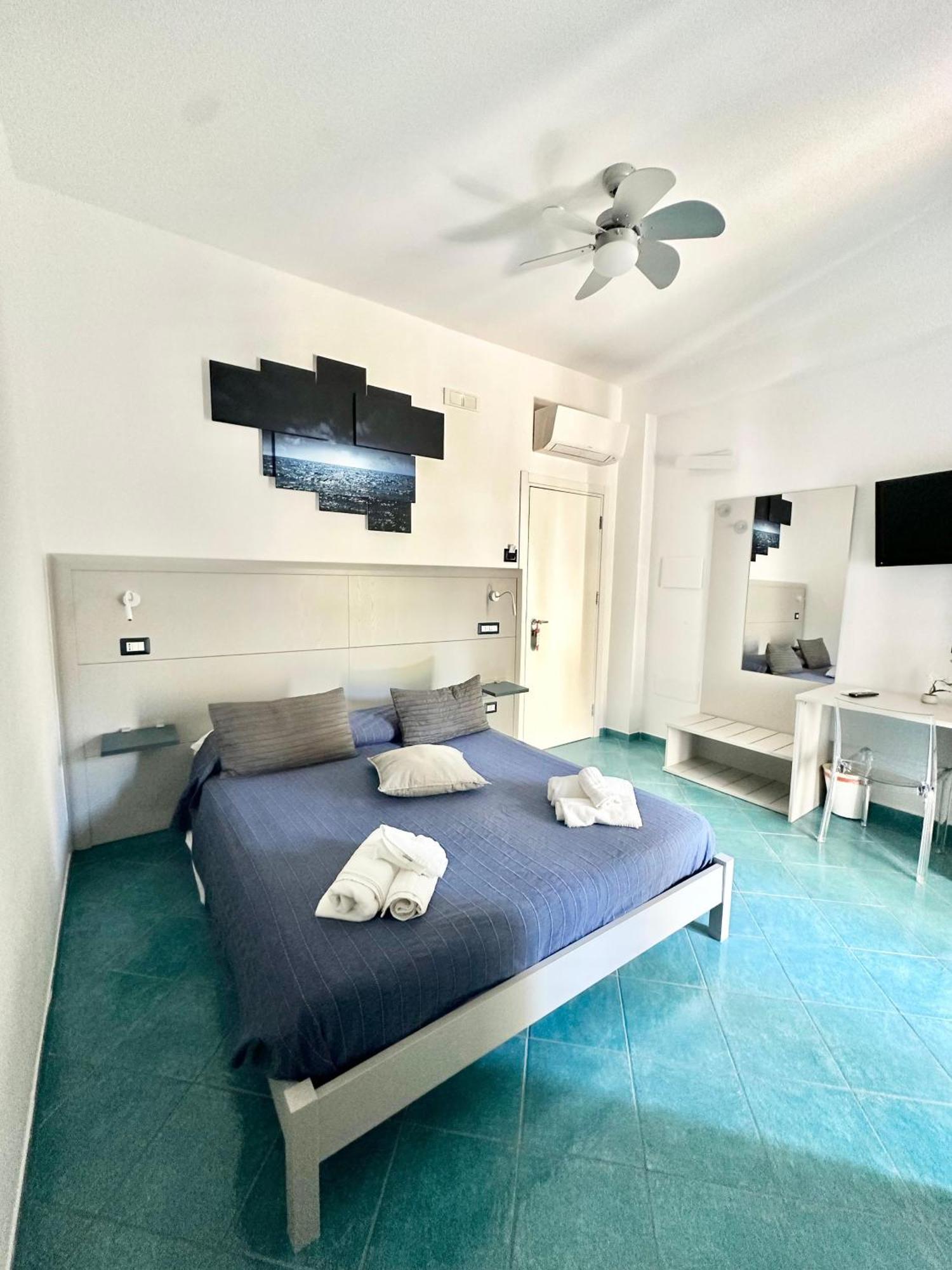 Belvedere Hotel-B&B Палинуро Экстерьер фото